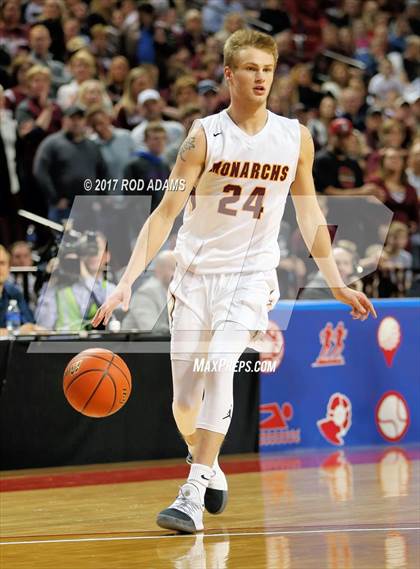 Thumbnail 1 in Norfolk vs. Papillion-LaVista (NSAA Class A Final)  photogallery.