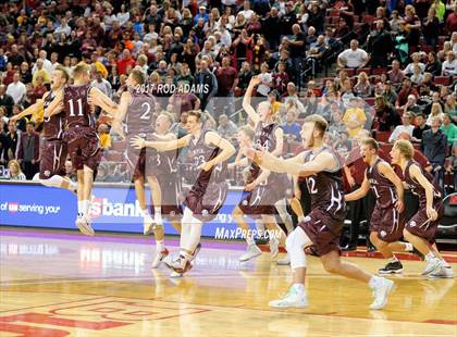 Thumbnail 3 in Norfolk vs. Papillion-LaVista (NSAA Class A Final)  photogallery.