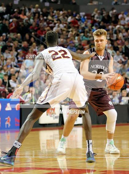 Thumbnail 3 in Norfolk vs. Papillion-LaVista (NSAA Class A Final)  photogallery.