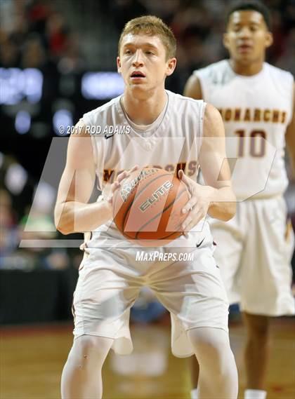 Thumbnail 1 in Norfolk vs. Papillion-LaVista (NSAA Class A Final)  photogallery.