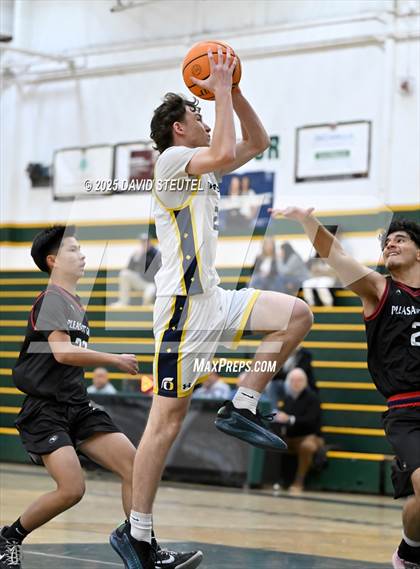 Thumbnail 1 in Pleasant Grove vs. Oak Ridge (50th Jack Scott Tournament) photogallery.