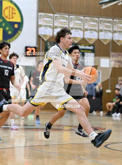 Thumbnail 2 in Pleasant Grove vs. Oak Ridge (50th Jack Scott Tournament) photogallery.