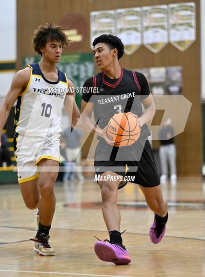 Thumbnail 2 in Pleasant Grove vs. Oak Ridge (50th Jack Scott Tournament) photogallery.