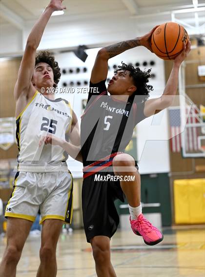 Thumbnail 3 in Pleasant Grove vs. Oak Ridge (50th Jack Scott Tournament) photogallery.