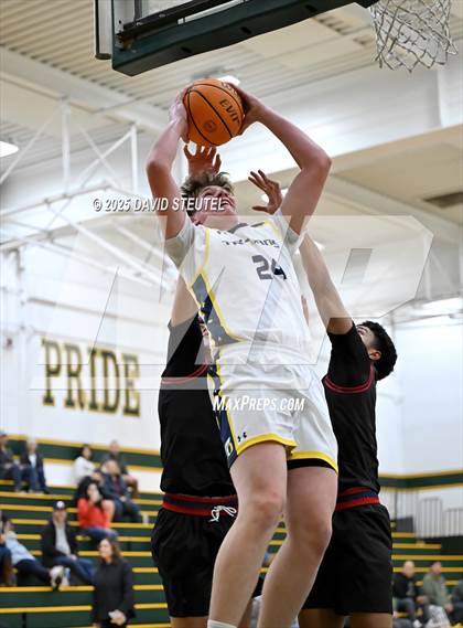 Thumbnail 2 in Pleasant Grove vs. Oak Ridge (50th Jack Scott Tournament) photogallery.