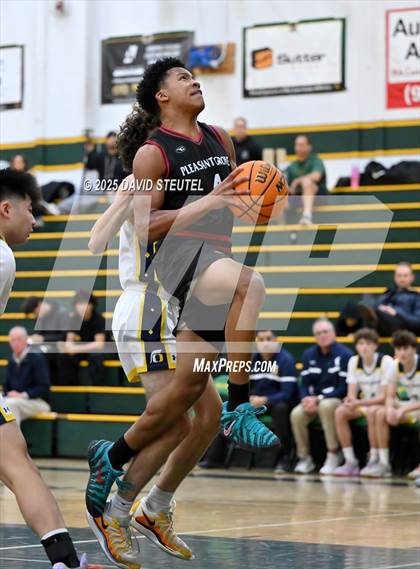 Thumbnail 2 in Pleasant Grove vs. Oak Ridge (50th Jack Scott Tournament) photogallery.