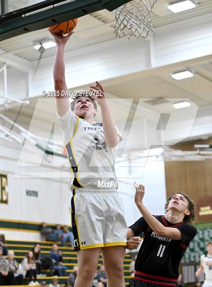 Thumbnail 3 in Pleasant Grove vs. Oak Ridge (50th Jack Scott Tournament) photogallery.