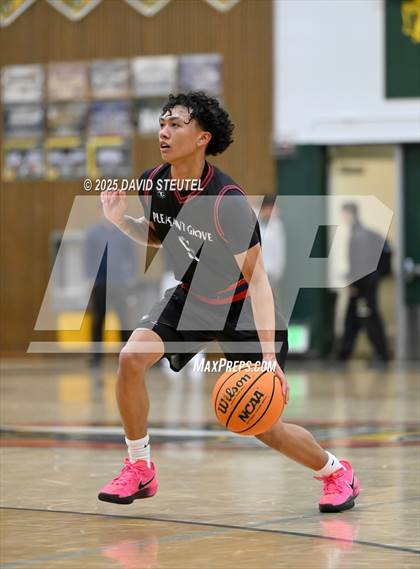 Thumbnail 2 in Pleasant Grove vs. Oak Ridge (50th Jack Scott Tournament) photogallery.