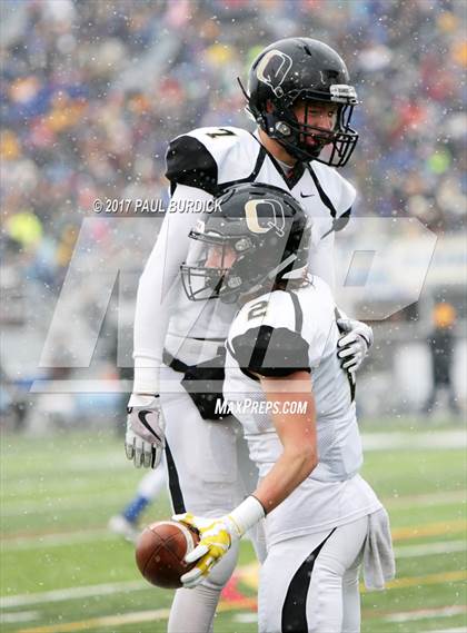 Thumbnail 2 in Quaker Valley vs. Middletown (PIAA 3A Final) photogallery.