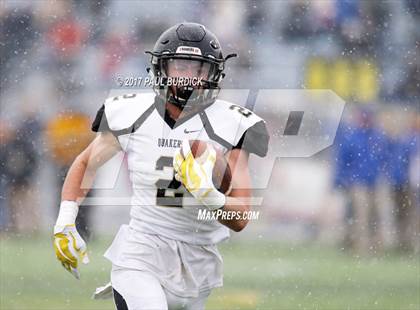Thumbnail 1 in Quaker Valley vs. Middletown (PIAA 3A Final) photogallery.