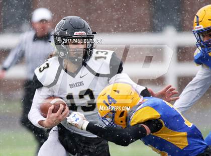 Thumbnail 2 in Quaker Valley vs. Middletown (PIAA 3A Final) photogallery.