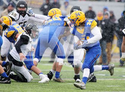 Thumbnail 3 in Quaker Valley vs. Middletown (PIAA 3A Final) photogallery.
