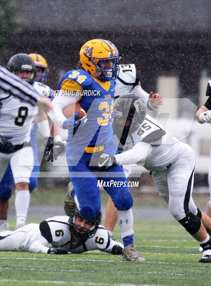Thumbnail 1 in Quaker Valley vs. Middletown (PIAA 3A Final) photogallery.