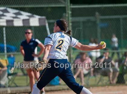 Thumbnail 2 in Conley vs. Vance (NCHSAA 3A East Regional Final) photogallery.