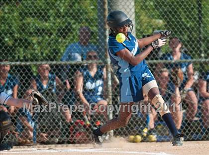 Thumbnail 3 in Conley vs. Vance (NCHSAA 3A East Regional Final) photogallery.