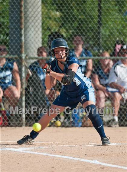 Thumbnail 3 in Conley vs. Vance (NCHSAA 3A East Regional Final) photogallery.