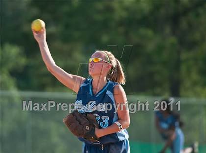 Thumbnail 3 in Conley vs. Vance (NCHSAA 3A East Regional Final) photogallery.