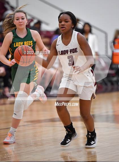 Thumbnail 1 in C.H. Yoe vs Little River Academy photogallery.