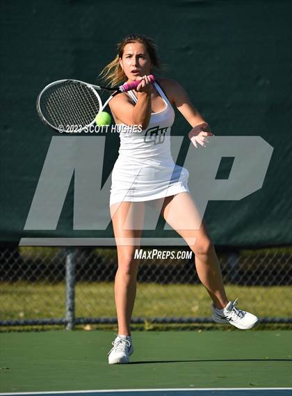 Thumbnail 1 in TSSAA 2A District 8 Individual (Round 3) photogallery.