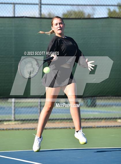 Thumbnail 1 in TSSAA 2A District 8 Individual (Round 3) photogallery.