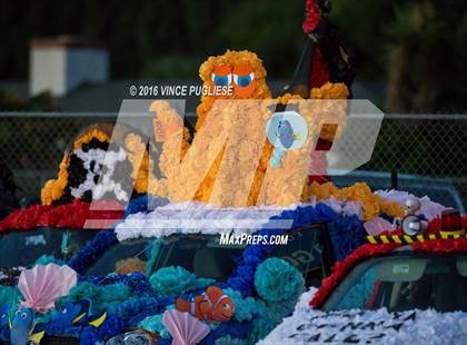 Thumbnail 2 in Malibu vs. St. Genevieve photogallery.