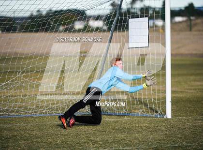 Thumbnail 3 in Santana vs. Calvary Murrieta (Southern California High School Classic) photogallery.