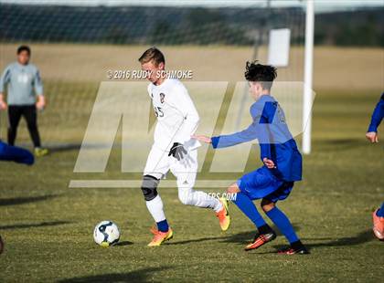 Thumbnail 2 in Santana vs. Calvary Murrieta (Southern California High School Classic) photogallery.