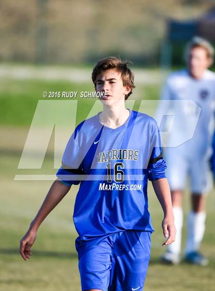 Thumbnail 1 in Santana vs. Calvary Murrieta (Southern California High School Classic) photogallery.