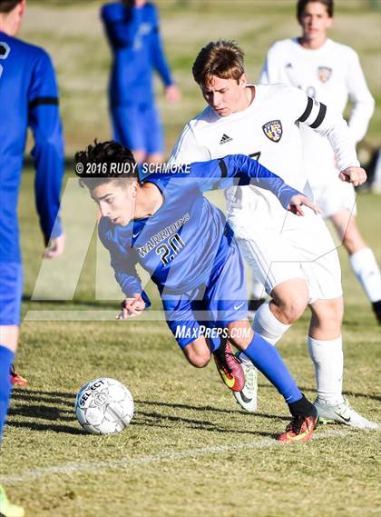 Thumbnail 1 in Santana vs. Calvary Murrieta (Southern California High School Classic) photogallery.