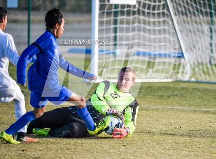Thumbnail 2 in Santana vs. Calvary Murrieta (Southern California High School Classic) photogallery.