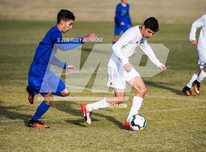 Thumbnail 3 in Santana vs. Calvary Murrieta (Southern California High School Classic) photogallery.