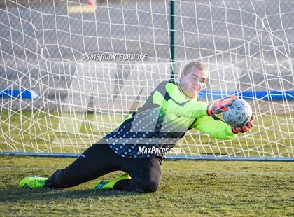 Thumbnail 2 in Santana vs. Calvary Murrieta (Southern California High School Classic) photogallery.