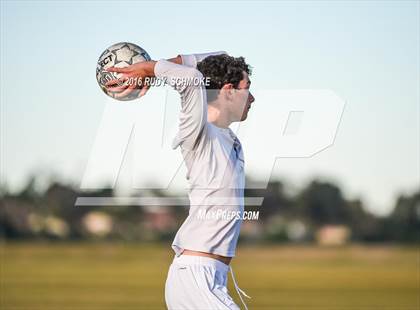 Thumbnail 1 in Santana vs. Calvary Murrieta (Southern California High School Classic) photogallery.