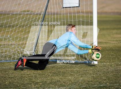 Thumbnail 2 in Santana vs. Calvary Murrieta (Southern California High School Classic) photogallery.