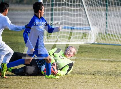 Thumbnail 1 in Santana vs. Calvary Murrieta (Southern California High School Classic) photogallery.