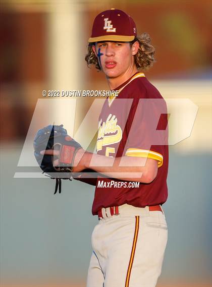 Thumbnail 3 in Sierra vs. Las Lomas photogallery.