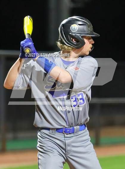 Thumbnail 3 in Sierra vs. Las Lomas photogallery.