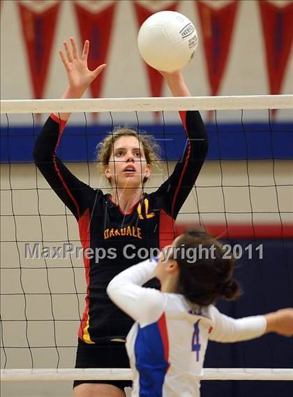 Thumbnail 2 in Oakdale @ Christian Brothers (CIF SJS D3 Playoffs) photogallery.