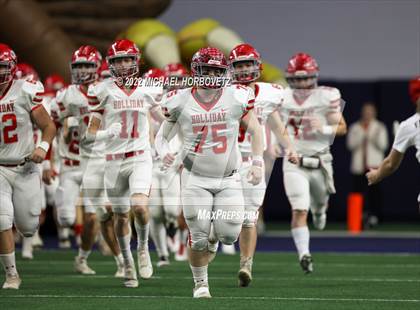 Thumbnail 2 in Gunter vs. Holliday (UIL 3A Quarterfinals) photogallery.