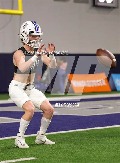 Thumbnail 3 in Gunter vs. Holliday (UIL 3A Quarterfinals) photogallery.