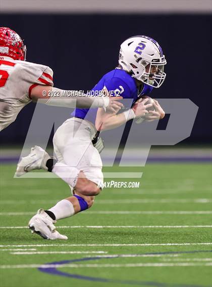Thumbnail 3 in Gunter vs. Holliday (UIL 3A Quarterfinals) photogallery.