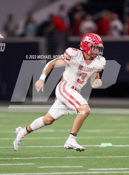 Thumbnail 2 in Gunter vs. Holliday (UIL 3A Quarterfinals) photogallery.