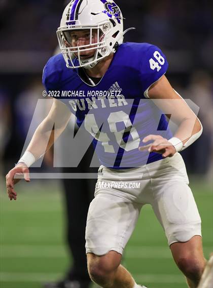 Thumbnail 3 in Gunter vs. Holliday (UIL 3A Quarterfinals) photogallery.