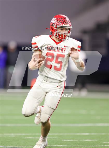 Thumbnail 2 in Gunter vs. Holliday (UIL 3A Quarterfinals) photogallery.