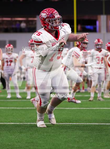 Thumbnail 2 in Gunter vs. Holliday (UIL 3A Quarterfinals) photogallery.