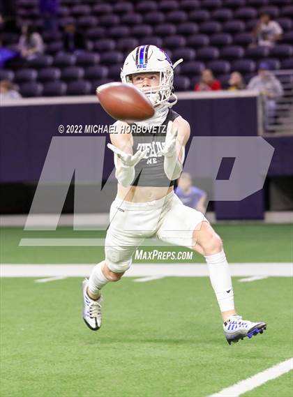 Thumbnail 1 in Gunter vs. Holliday (UIL 3A Quarterfinals) photogallery.
