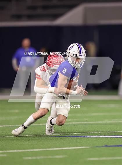 Thumbnail 1 in Gunter vs. Holliday (UIL 3A Quarterfinals) photogallery.