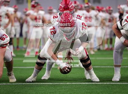 Thumbnail 2 in Gunter vs. Holliday (UIL 3A Quarterfinals) photogallery.