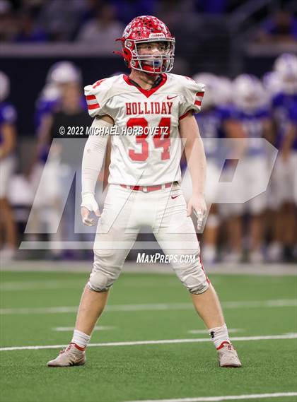 Thumbnail 3 in Gunter vs. Holliday (UIL 3A Quarterfinals) photogallery.