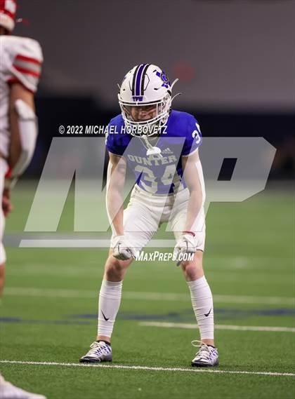 Thumbnail 1 in Gunter vs. Holliday (UIL 3A Quarterfinals) photogallery.
